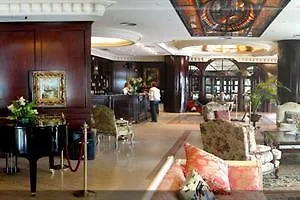 Apart-hotel Park Plaza Suites Apartamentos Marbella