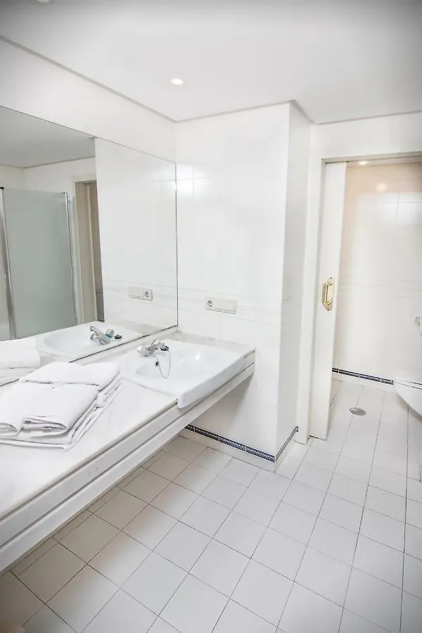 Park Plaza Suites Apartamentos Marbella